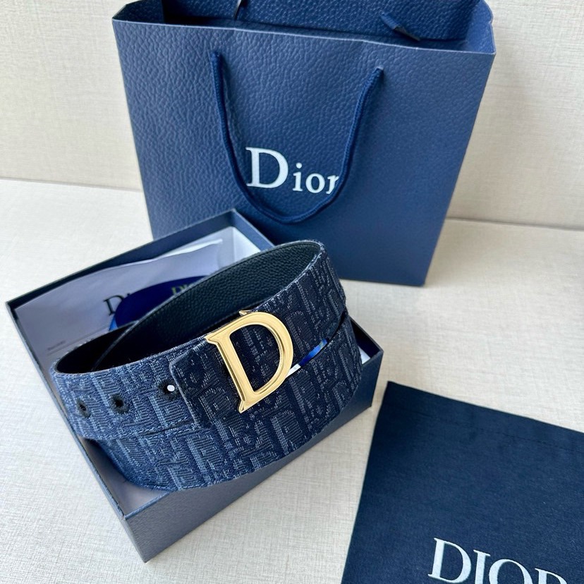 Dior Double-Sided Waistband With A Width Of 3.5cm And A Double-Sided Design Featuring Navy Blue Oblique Printed Fabric On One Side And Black Grain Leather On The Other Side Can Be Paired With Various 35mm Waistband Buckles Fashionable And Versatile