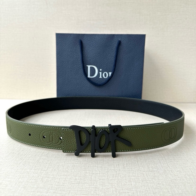 Dior Double-Sided Waistband Is Meticulously Crafted From Grain Leather On Both Sides With One Side In Black And The Other Side Available In Multiple Colors It Can Be Paired With Various 35mm Stainless Steel Belt Buckles For