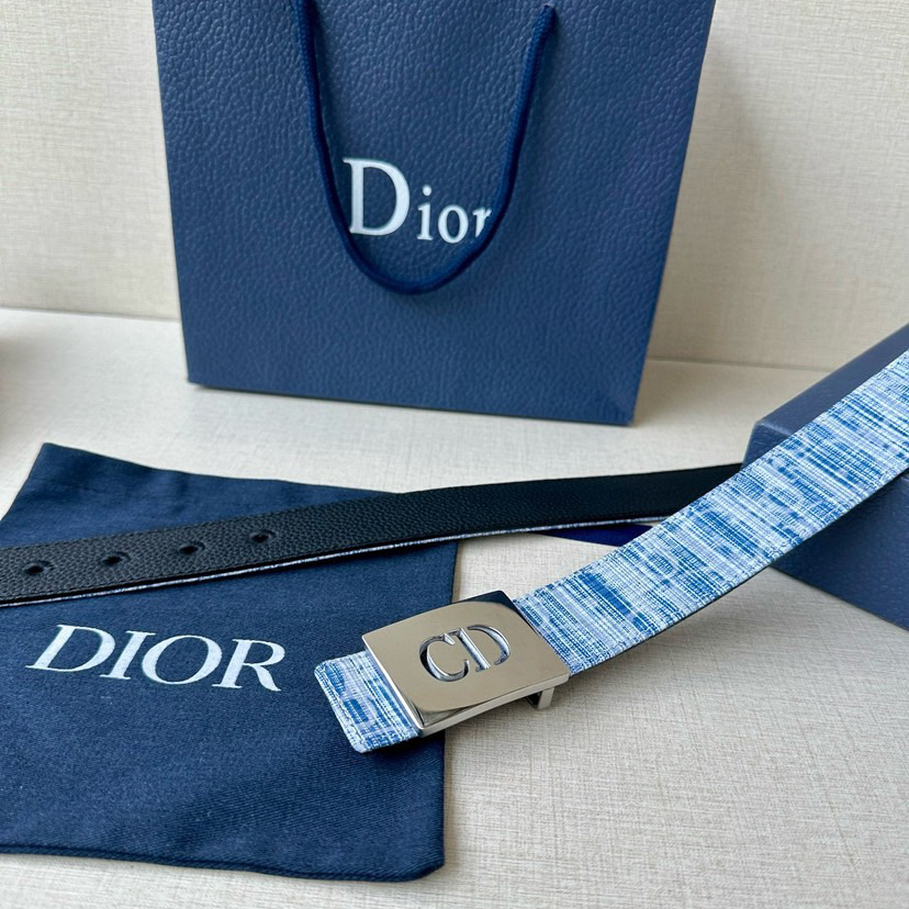 Dior Double-Sided Belt Width 3.5cm Black Smooth Cowhide Style Decorated With Sky Blues Embossed Cd Icon Logo On One Side Can Be Paired With Various 35mm Belt Buckles