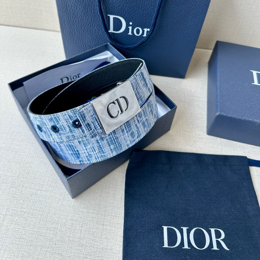 Dior Double-Sided Belt Width 3.5cm Black Smooth Cowhide Style Decorated With Sky Blues Embossed Cd Icon Logo On One Side Can Be Paired With Various 35mm Belt Buckles