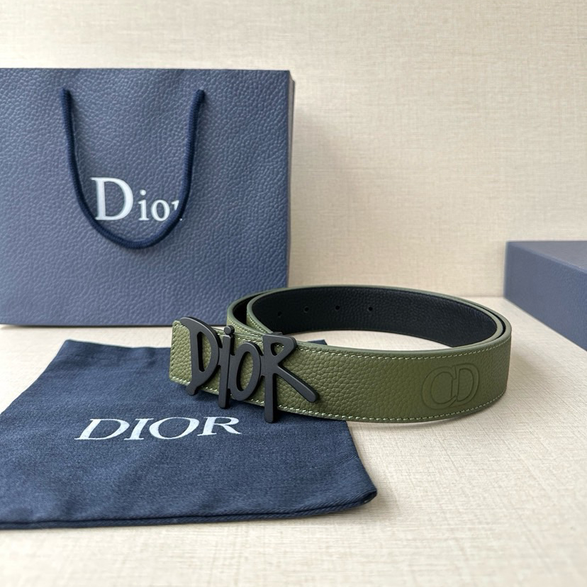 Dior Double-Sided Waistband Is Meticulously Crafted From Grain Leather On Both Sides With One Side In Black And The Other Side Available In Multiple Colors It Can Be Paired With Various 35mm Stainless Steel Belt Buckles For