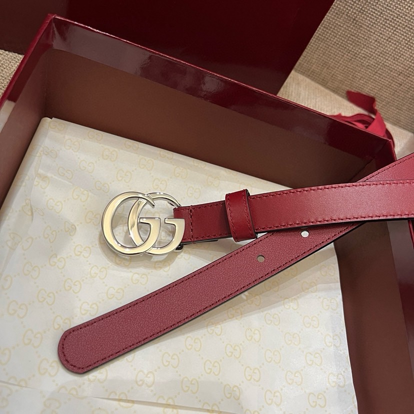 Gucci Women's Belt Classic Double G Buckle Design Adopts Italian Top Layer Cowhide Leather With Delicate Texture, Suitable For Any Occasion Perfectly Matched With Any Style Width 3cm