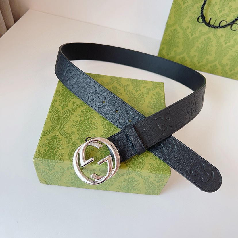 Gucci Circular Interlocking Double G Buckle Accessories And Ready To Wear Items Continue To Rejuvenate And Present The Brand's Classic Details Simple Yet Elegant Style Suitable For Various Dressing Styles Belt Width: 4.0cm