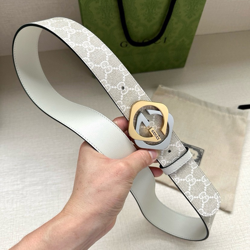 Gucci Women's Belt Classic Double G Double G Logo Women's Wide Leather Belt Made Of Beige And White Gsueme Canvas Width 3.8cm