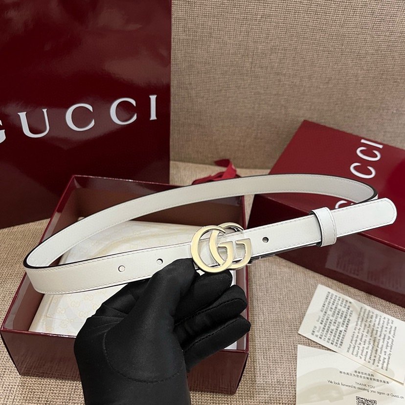 Gucci Women's Belt Classic Double G Buckle Design Adopts Italian Top Layer Cowhide Leather With Delicate Texture, Suitable For Any Occasion Perfectly Matched With Any Style Width 3cm