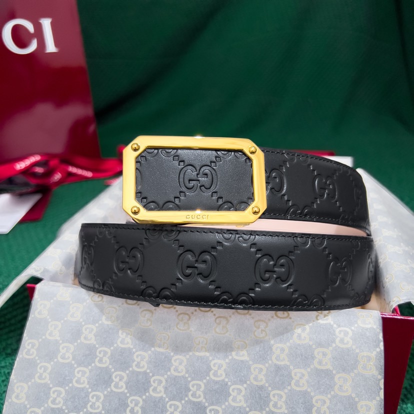 Gucci Leather It Has A Thick Touch With Clear And Distinct KnurlingPatterns It Is A Fashionable And Classic Men's Belt A Designer Belt A Casual And Smooth Buckle Belt For Both Women And Men With A Width Of 3.5 Cm And With Box