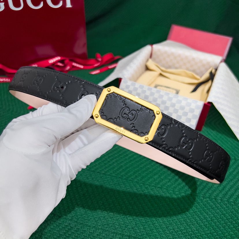 Gucci Leather It Has A Thick Touch With Clear And Distinct KnurlingPatterns It Is A Fashionable And Classic Men's Belt A Designer Belt A Casual And Smooth Buckle Belt For Both Women And Men With A Width Of 3.5 Cm And With Box