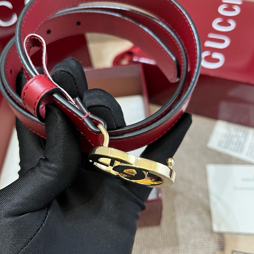 Gucci Women's Belt Classic Double G Buckle Design Adopts Italian Top Layer Cowhide Leather With Delicate Texture, Suitable For Any Occasion Perfectly Matched With Any Style Width 3cm