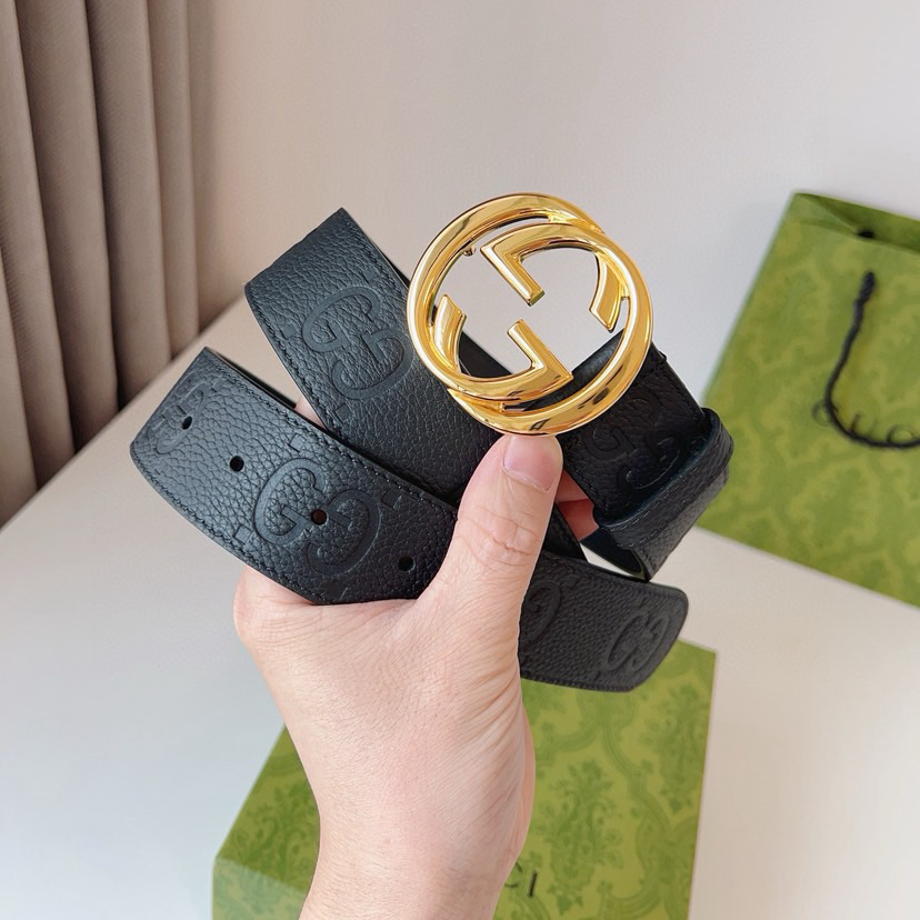 Gucci Circular Interlocking Double G Buckle Accessories And Ready To Wear Items Continue To Rejuvenate And Present The Brand's Classic Details Simple Yet Elegant Style Suitable For Various Dressing Styles Belt Width: 4.0cm