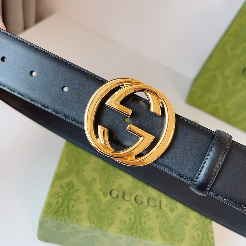 Gucci Circular Interlocking Double G Buckle, Accessories And Ready To Wear Items Continue To Rejuvenate And Present The Brand's Classic Details Simple Yet Elegant Style Suitable For Various Dressing Styles Belt Width: 4.0cm
