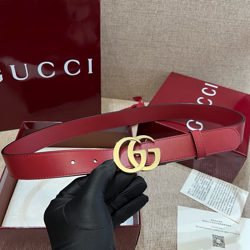 Gucci Women's Belt Classic Double G Buckle Design Adopts Italian Top Layer Cowhide Leather With Delicate Texture, Suitable For Any Occasion Perfectly Matched With Any Style Width 3cm