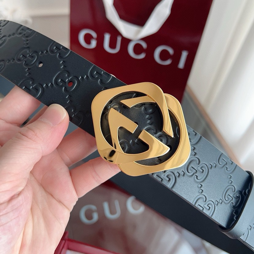 Gucci Leather It Has A Thick Touch With Clear And Distinct KnurlingPatterns It Is A Fashionable And Classic Men's Belt A Designer Belt A Casual And Smooth Buckle Belt For Both Women And Men With A Width Of 4.0 Cm And With Box
