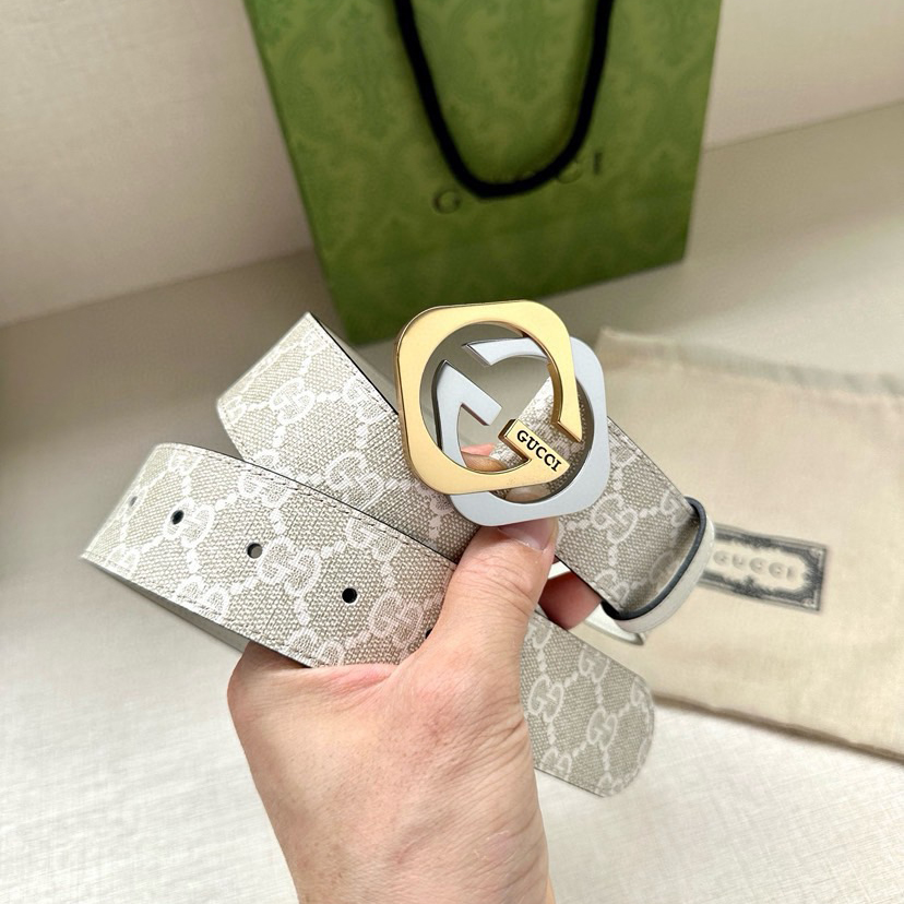 Gucci Women's Belt Classic Double G Double G Logo Women's Wide Leather Belt Made Of Beige And White Gsueme Canvas Width 3.8cm