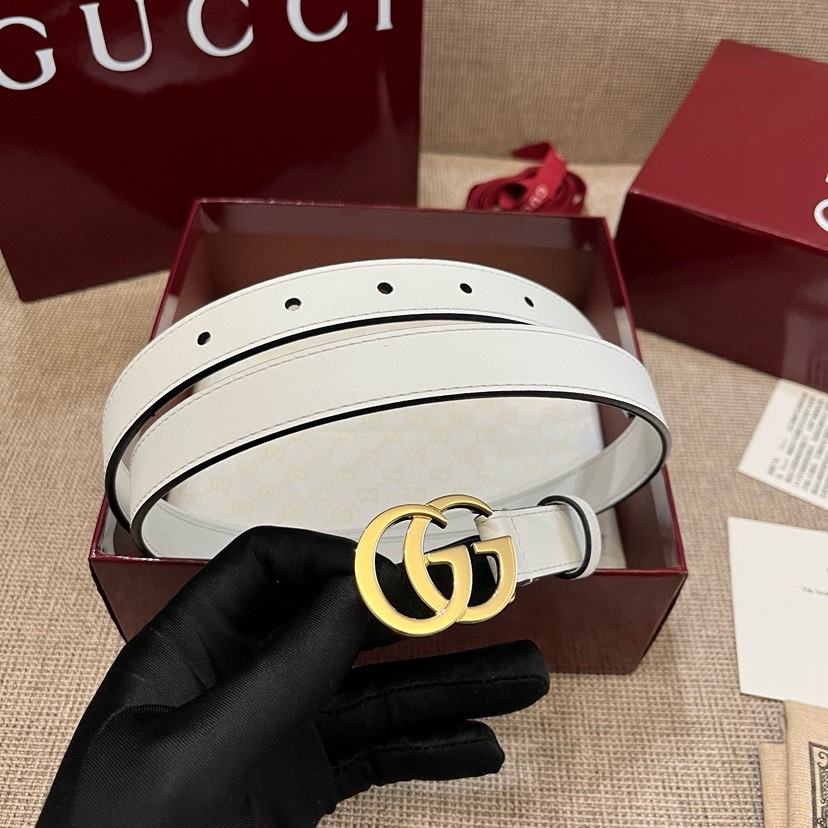Gucci Women's Belt Classic Double G Buckle Design Adopts Italian Top Layer Cowhide Leather With Delicate Texture, Suitable For Any Occasion Perfectly Matched With Any Style Width 3cm