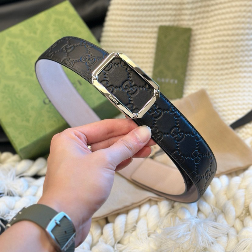 Gucci Classic Designer Women's Belt Men's Designer Casual Letter Smooth Buckle Double Sided Belt Double Sided Imported Top Layer Calf Leather Classic Letter Interwoven Pattern Circular Interlocking Buckle Width 4.0cm Waist Belt