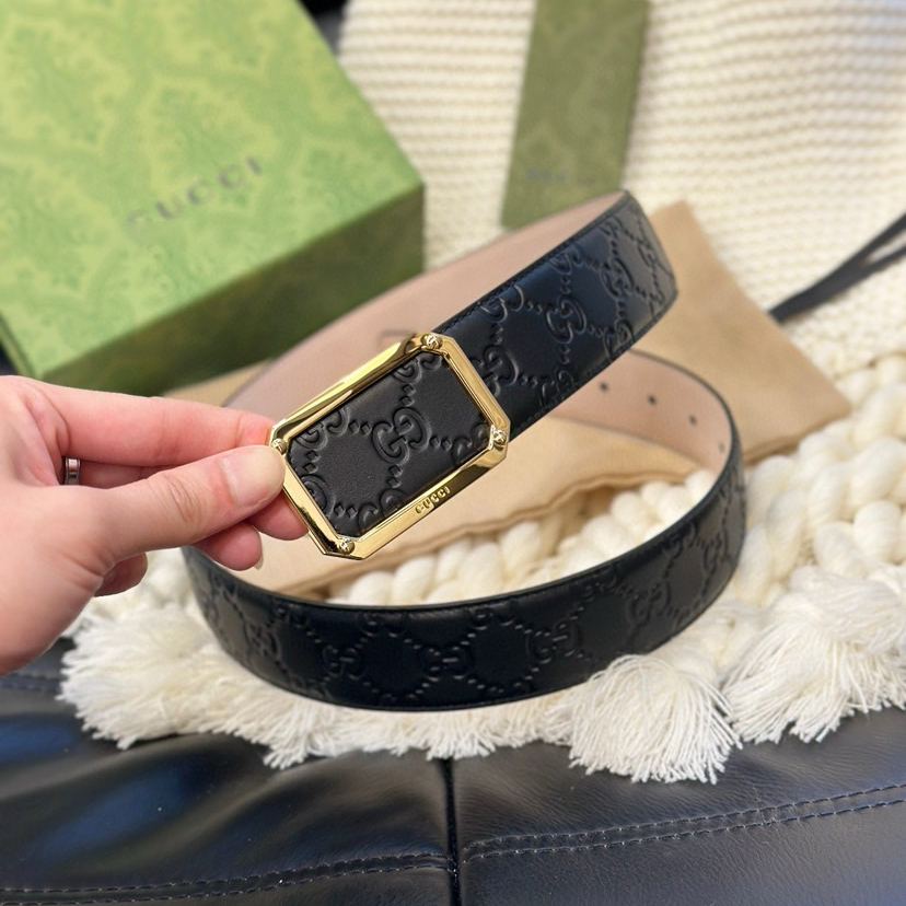 Gucci Classic Designer Women's Belt Men's Designer Casual Letter Smooth Buckle Double Sided Belt Double Sided Imported Top Layer Calf Leather Classic Letter Interwoven Pattern Circular Interlocking Buckle Width 4.0cm Waist Belt