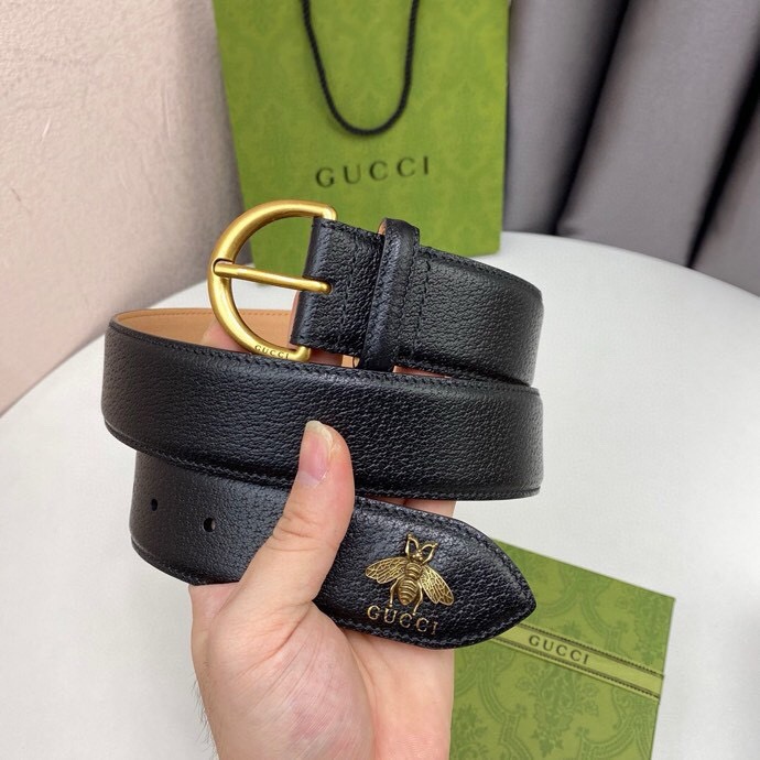 Gucci New Men's Belt Is 40mm Wide Made Of Imported Pig Grain Leather Texture With Brand Logo And Small Bee Ornaments At The Tail New Worn Out Effect Double G Buttons