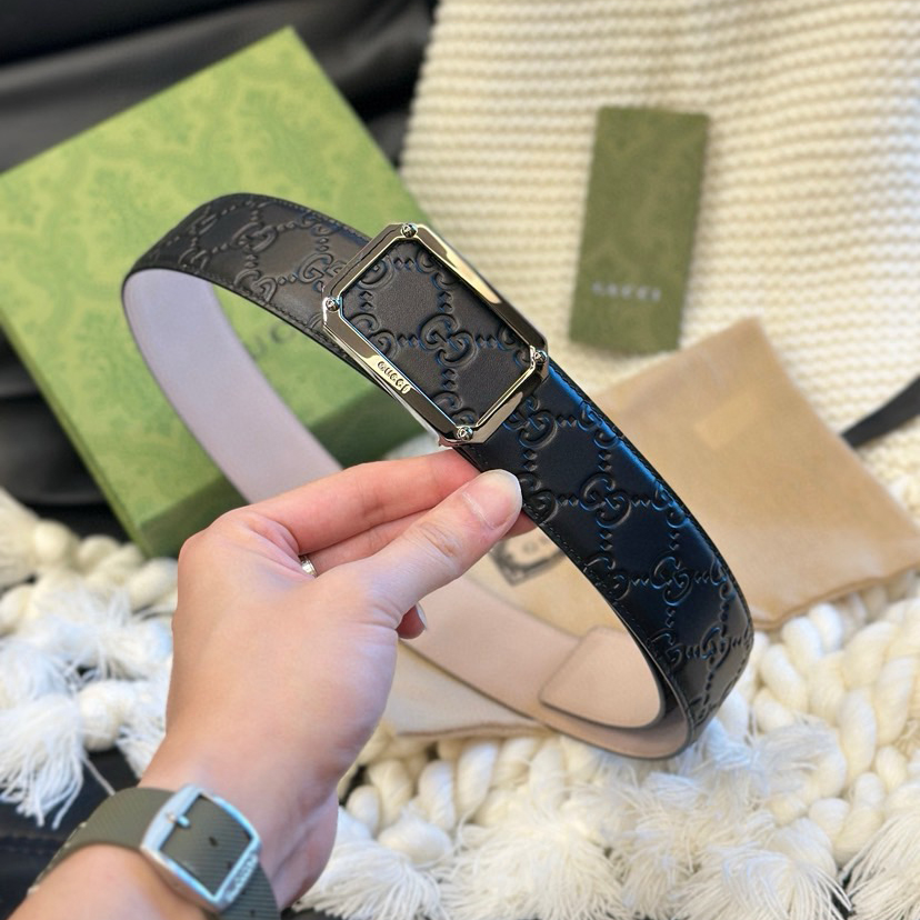 Gucci Classic Designer Women's Belt Men's Designer Casual Letter Smooth Buckle Double Sided Belt Double Sided Imported Top Layer Calf Leather Classic Letter Interwoven Pattern Circular Interlocking Buckle Width 4.0cm Waist Belt