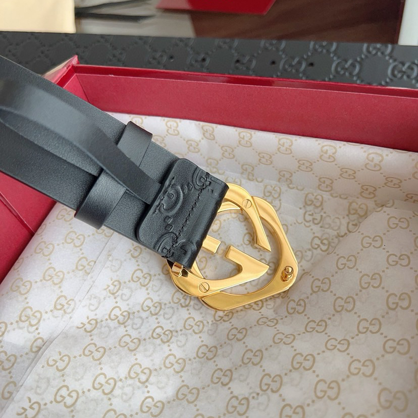 Gucci Leather It Has A Thick Touch With Clear And Distinct KnurlingPatterns It Is A Fashionable And Classic Men's Belt A Designer Belt A Casual And Smooth Buckle Belt For Both Women And Men With A Width Of 4.0 Cm And With Box