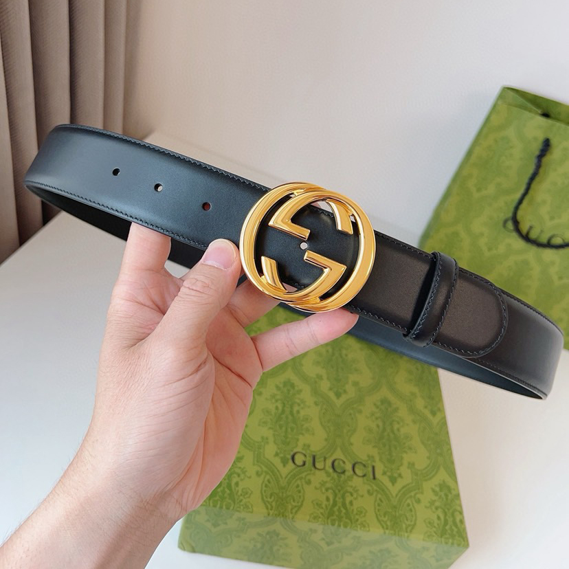 Gucci Circular Interlocking Double G Buckle, Accessories And Ready To Wear Items Continue To Rejuvenate And Present The Brand's Classic Details Simple Yet Elegant Style Suitable For Various Dressing Styles Belt Width: 4.0cm