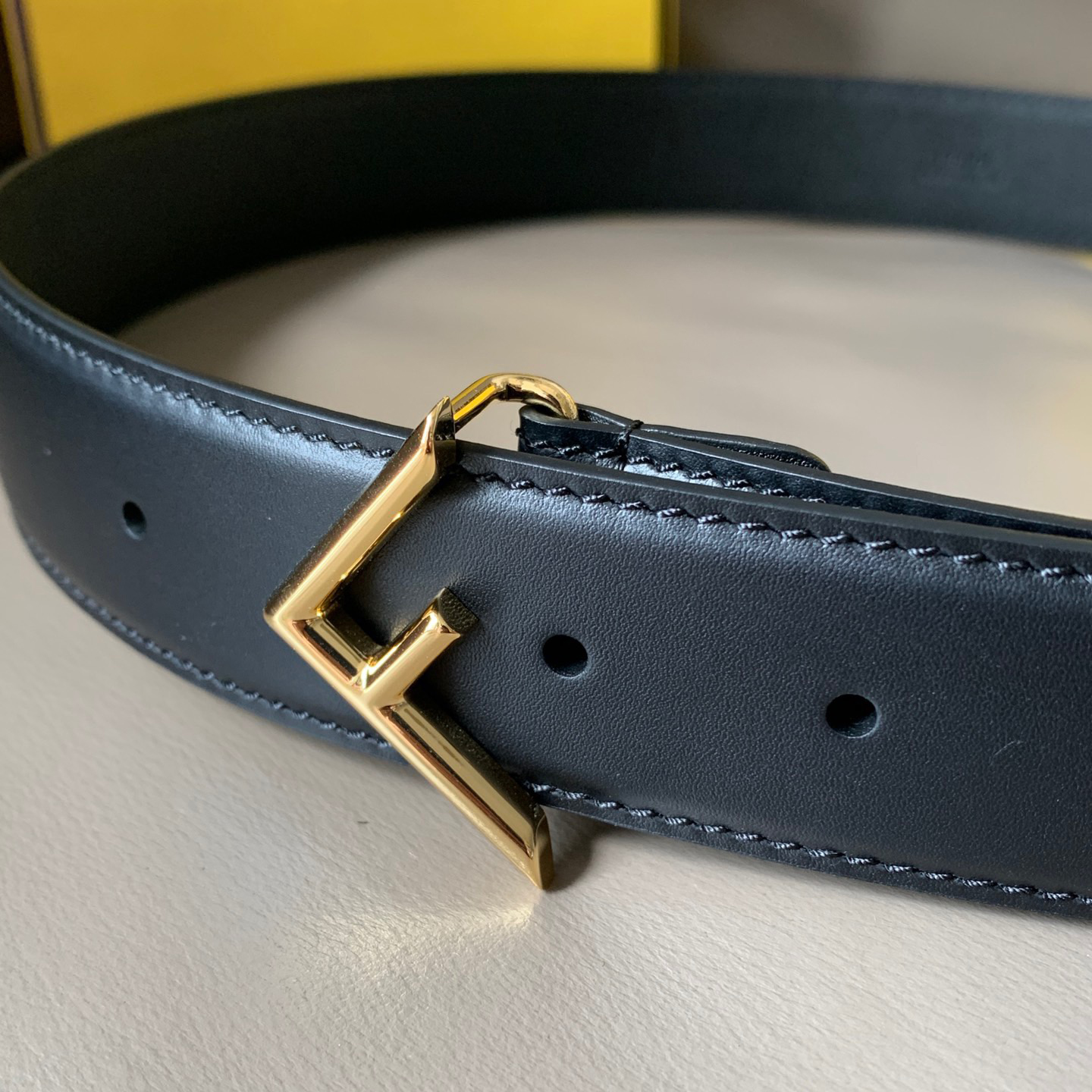 FENDI Designer Belt Mens Belts Womens Brand Belt Luxury Belt Length 100-125cm Woman Men Belt Fashion Classics Casual Letter Smooth Buckle Designer High Quality Belt