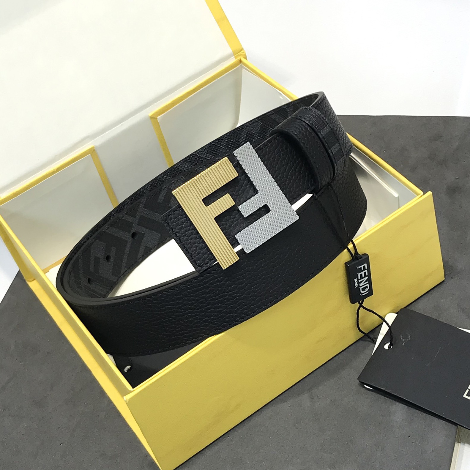 FENDI Designer Belt Mens Belts Womens Brand Belt Luxury Belt Length 100-125cm Woman Men Belt Fashion Classics Casual Letter Smooth Buckle Designer High Quality Belt
