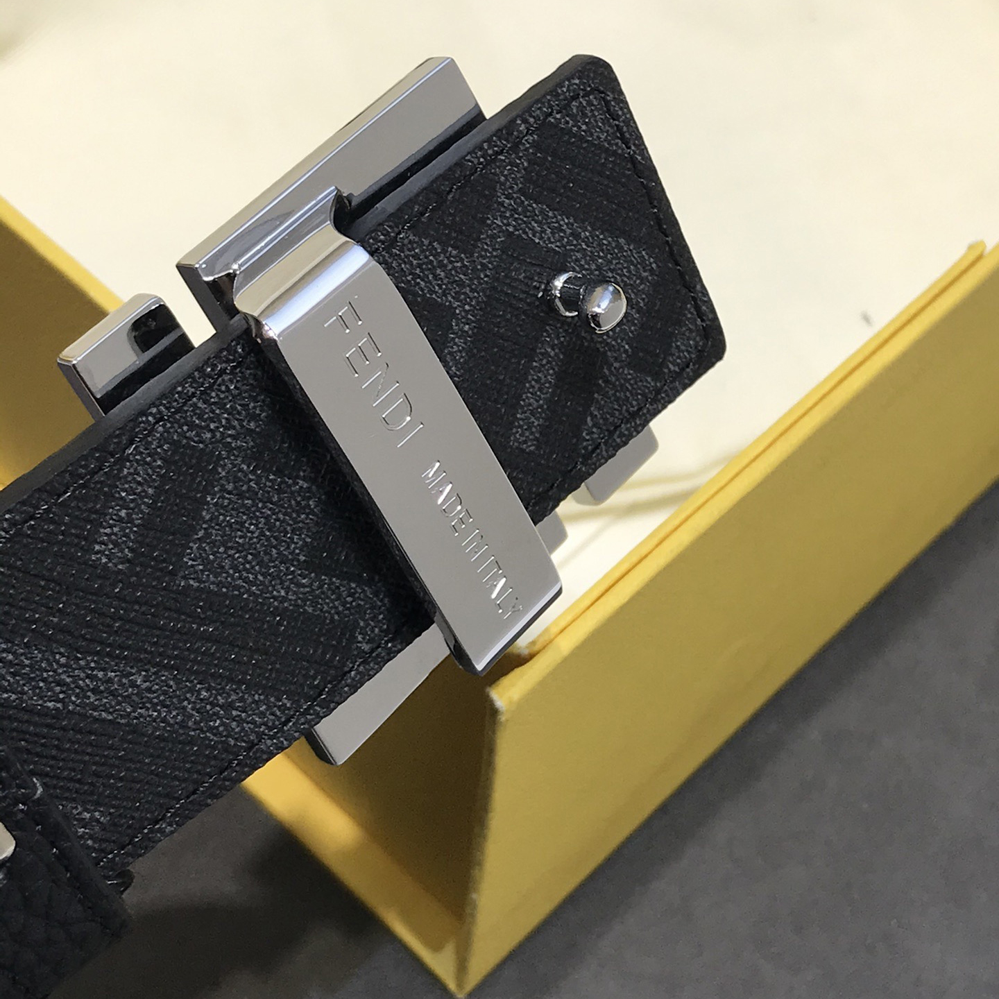 FENDI Designer Belt Mens Belts Womens Brand Belt Luxury Belt Length 100-125cm Woman Men Belt Fashion Classics Casual Letter Smooth Buckle Designer High Quality Belt
