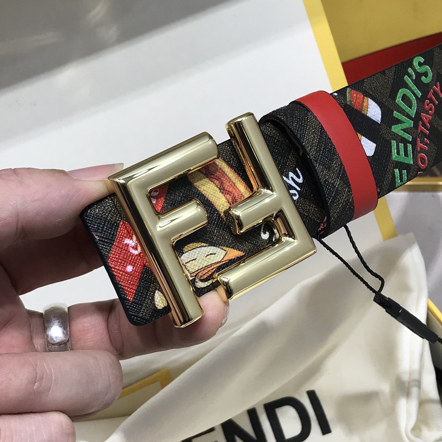 FENDI Designer Belt Mens Belts Womens Brand Belt Luxury Belt Length 100-125cm Woman Men Belt Fashion Classics Casual Letter Smooth Buckle Designer High Quality Belt