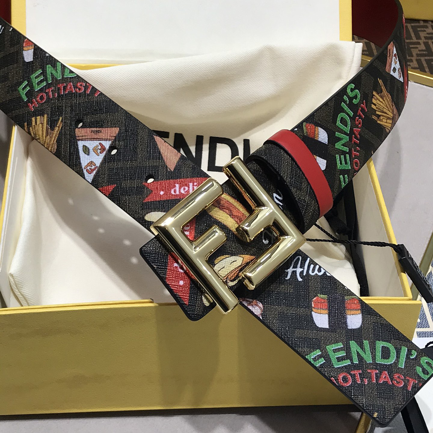 FENDI Designer Belt Mens Belts Womens Brand Belt Luxury Belt Length 100-125cm Woman Men Belt Fashion Classics Casual Letter Smooth Buckle Designer High Quality Belt