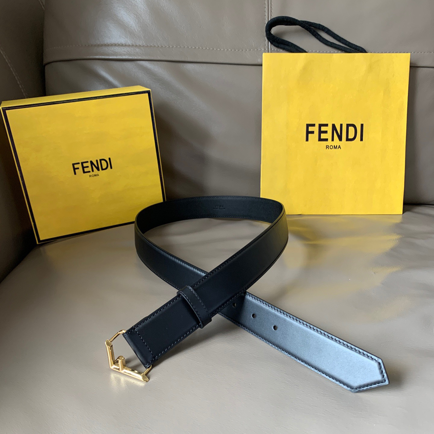 FENDI Designer Belt Mens Belts Womens Brand Belt Luxury Belt Length 100-125cm Woman Men Belt Fashion Classics Casual Letter Smooth Buckle Designer High Quality Belt