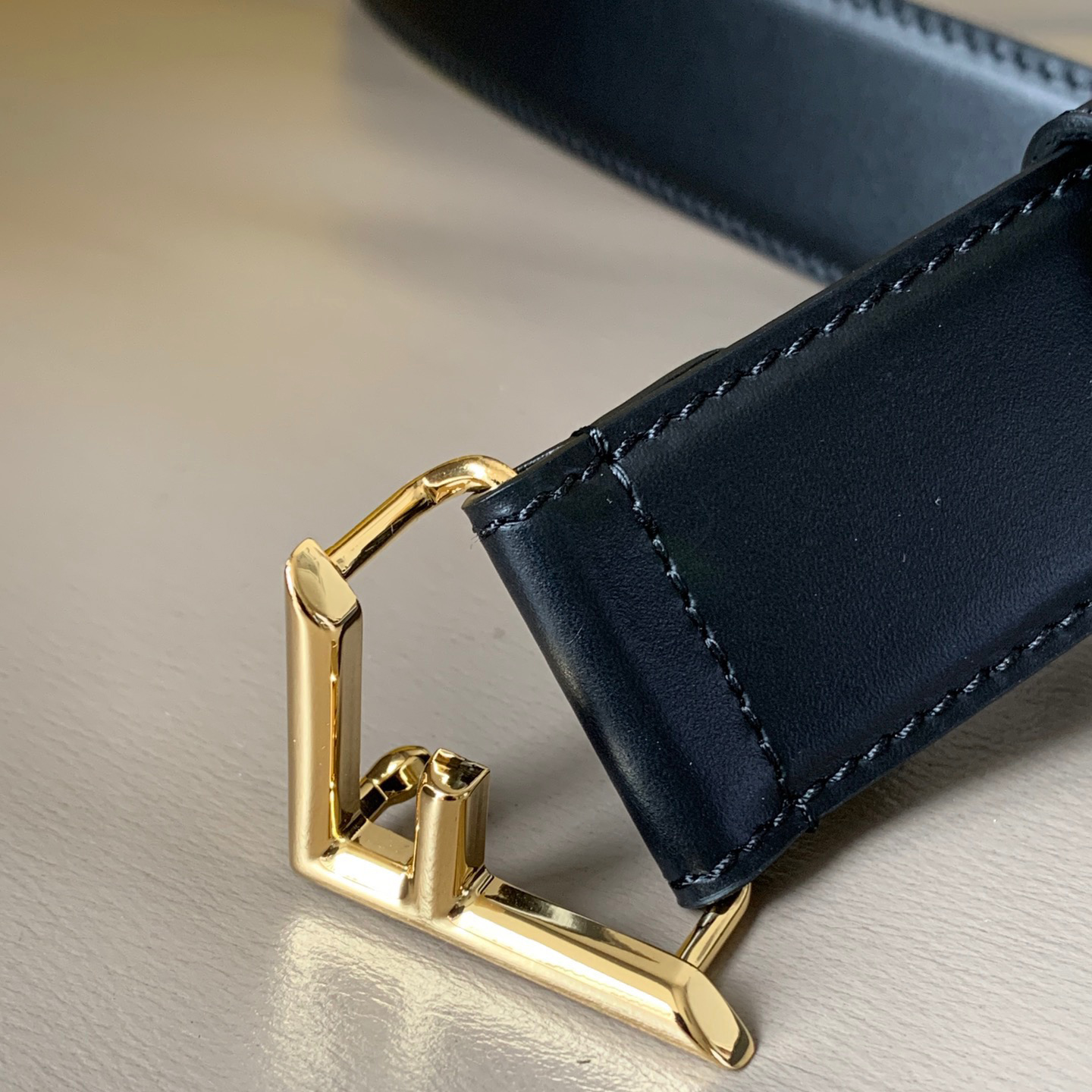 FENDI Designer Belt Mens Belts Womens Brand Belt Luxury Belt Length 100-125cm Woman Men Belt Fashion Classics Casual Letter Smooth Buckle Designer High Quality Belt