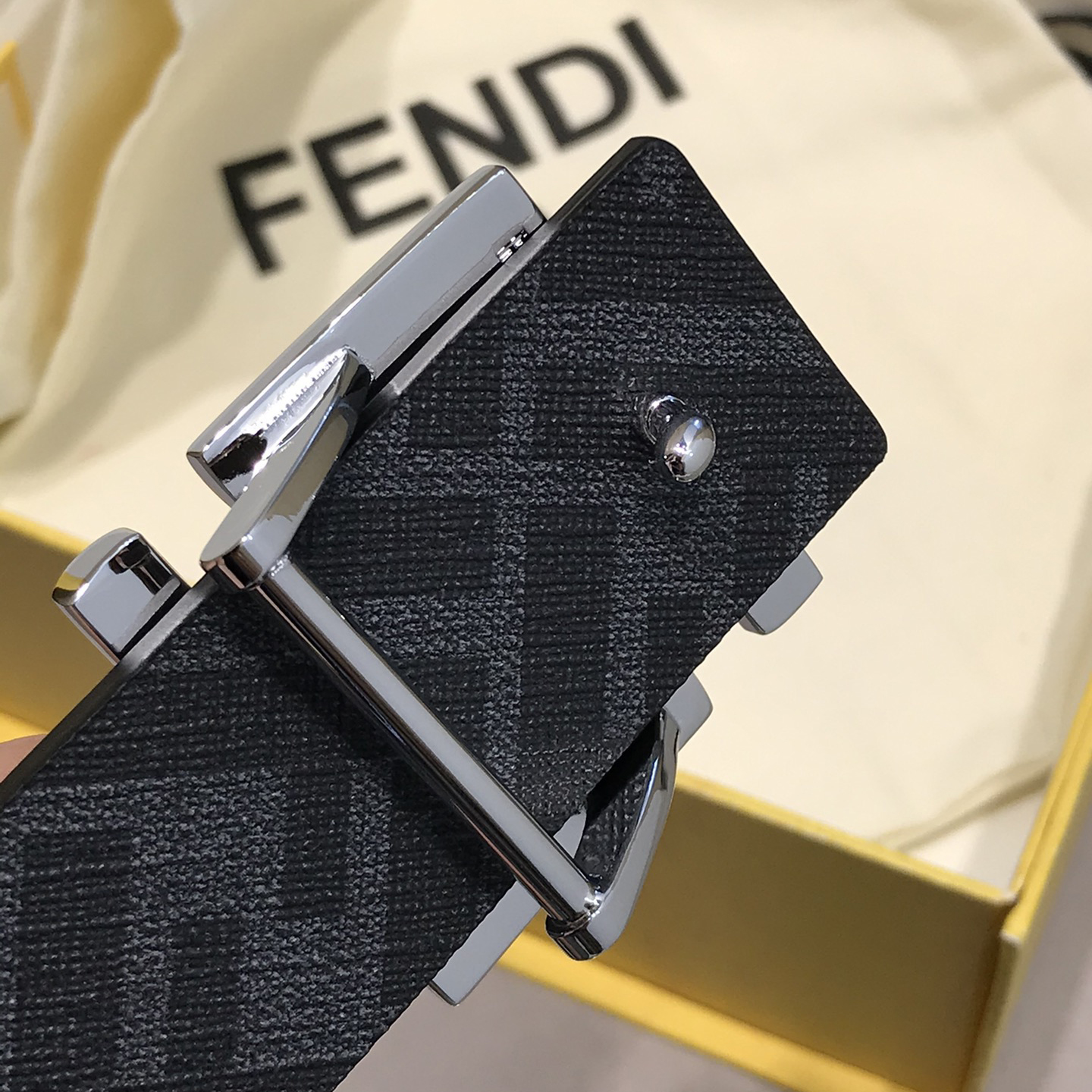 FENDI Designer Belt Mens Belts Womens Brand Belt Luxury Belt Length 100-125cm Woman Men Belt Fashion Classics Casual Letter Smooth Buckle Designer High Quality Belt