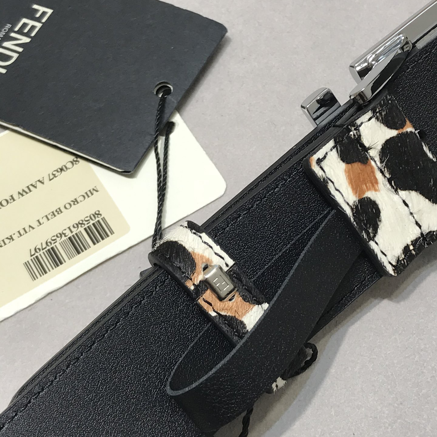 FENDI Designer Belt Men Belts Women's Brand Belt FF Is A Casual And Smooth Belt With Rivets And Three-Dimensional F-Buckles Made Of Wool Leather And Animal Print Patterns Suitable For Both Men And Women It Is 4.0 Centimeters Wide And Comes With A Box