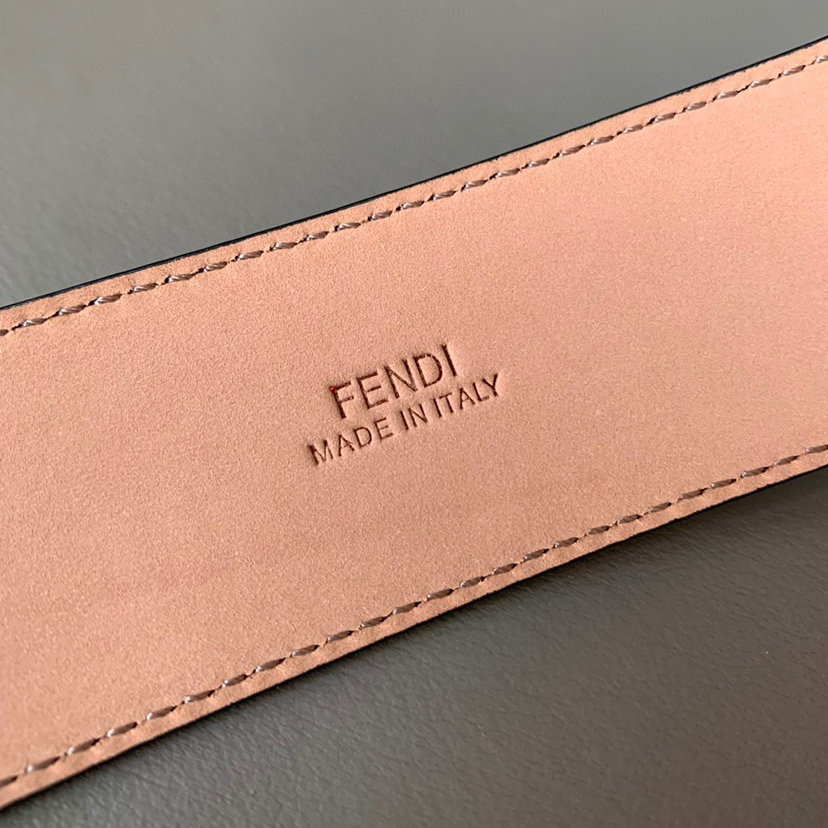 FENDI Unisex Casual Waist Belt Width 4.0cm Made Of Cowhide Material With A Width Paired With The Iconic Double F-Color Buckle Casual And Versatile Low-Key Luxury