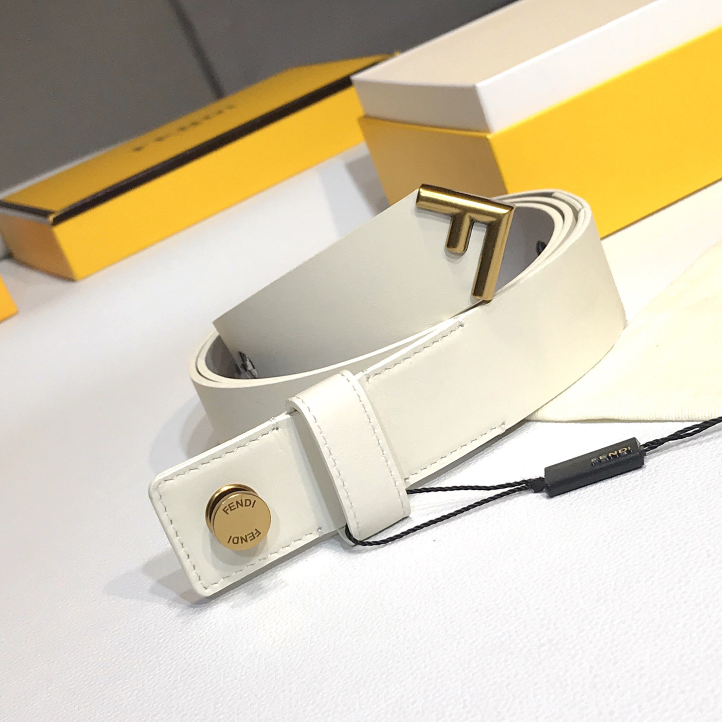 FENDI Belts For Women Designer Belt Womens Formal Smooth Buckle Woman Narrow Genuine Leather Golden Bronze Cowhide Design Thin Optional High Quality