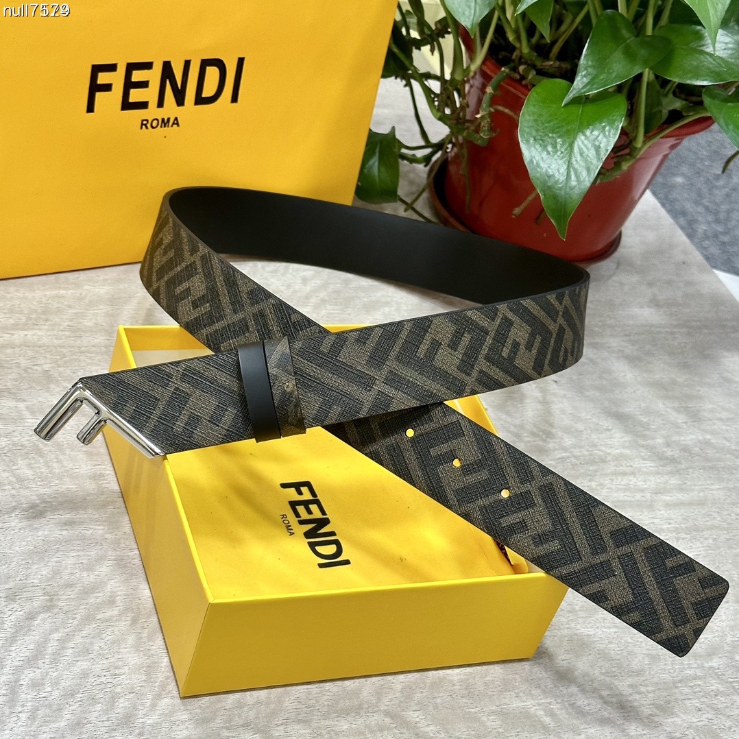 FENDI Unisex Casual Waist Belt Width 4.0cm Double Loop Front and Back Waist Belts F Nail Buckle Black Cuoio Romano Leather Material Back Fabric with Tobacco Yellow and Black FF Pattern Black Enamel Metal Finish Fashionable Classic Versatile Style
