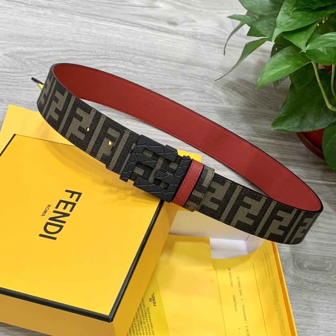 FENDI Leather It Has A Thick Touch With Clear And Distinct Printing Patterns It Is A Fashionable And Classic Men's Belt A Designer Belt A Casual And Smooth Buckle Belt For Both Women And Men With A Width Of 3.8 Cm And With Box