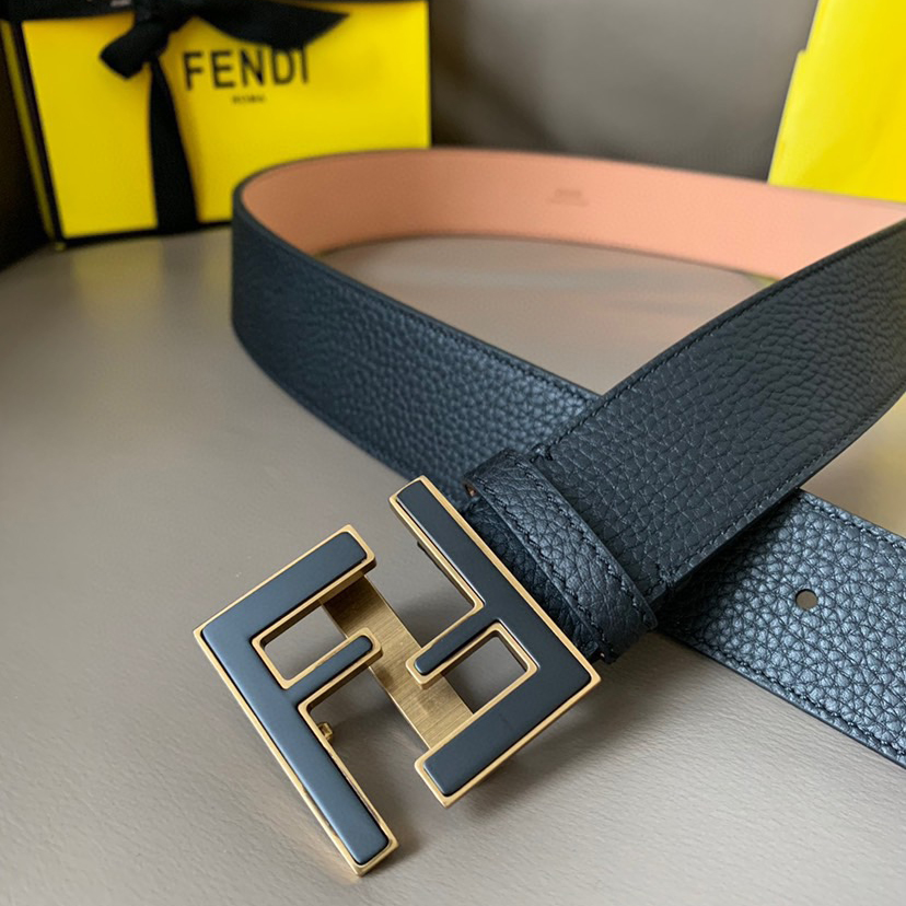 FENDI Unisex Casual Waist Belt Width 4.0cm Made Of Cowhide Material With A Width Paired With The Iconic Double F-Color Buckle Casual And Versatile Low-Key Luxury