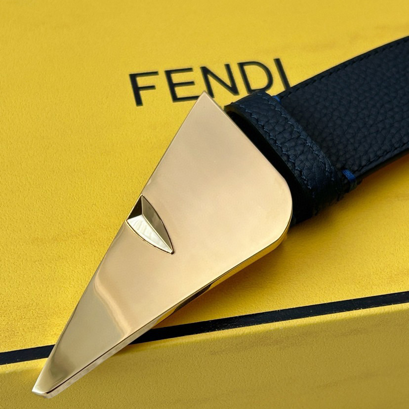 FENDI Designer Belt Mens Belts Womens Brand Belt Fashionable Casual Belt With Blue Lychee Patterned Cowhide On The Front And Tree Cream Frosted Cowhide On The Back Width Of 4.0cm Unique Eye Shape Shiny Buckle Full Of Charm