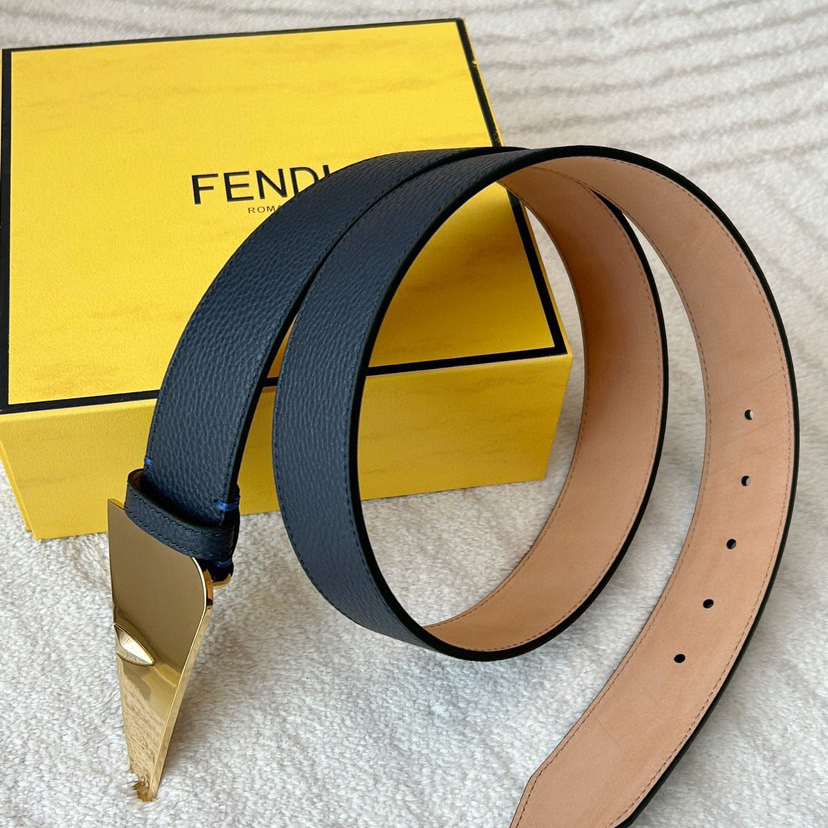 FENDI Designer Belt Mens Belts Womens Brand Belt Fashionable Casual Belt With Blue Lychee Patterned Cowhide On The Front And Tree Cream Frosted Cowhide On The Back Width Of 4.0cm Unique Eye Shape Shiny Buckle Full Of Charm