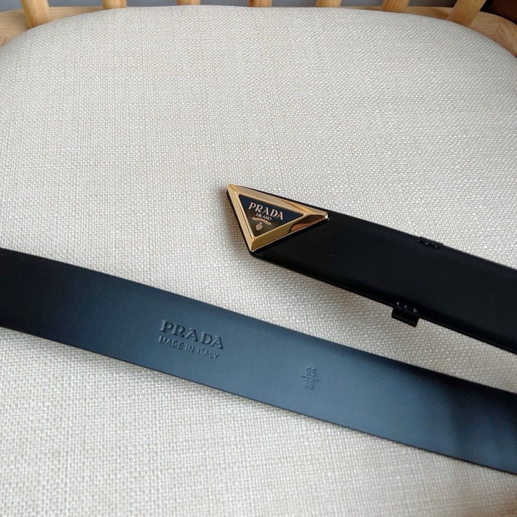Prada Designer Belt Men Belts Women Brand Belt Shiny Leather Belt Design Simple triangular buckle with enamel coated metal engraved logo reflecting the brand's timeless style Shiny Leather Material Women And Men With A Width Of 3.5cm And With Box