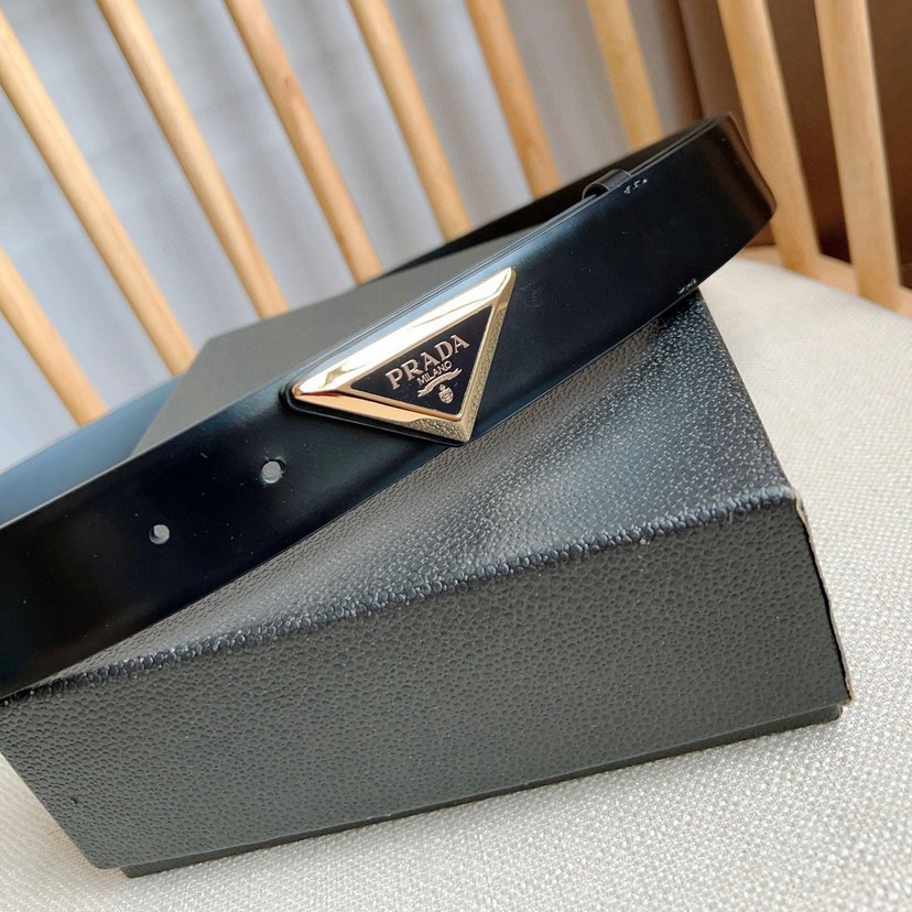 Prada Designer Belt Men Belts Women Brand Belt Shiny Leather Belt Design Simple triangular buckle with enamel coated metal engraved logo reflecting the brand's timeless style Shiny Leather Material Women And Men With A Width Of 3.5cm And With Box