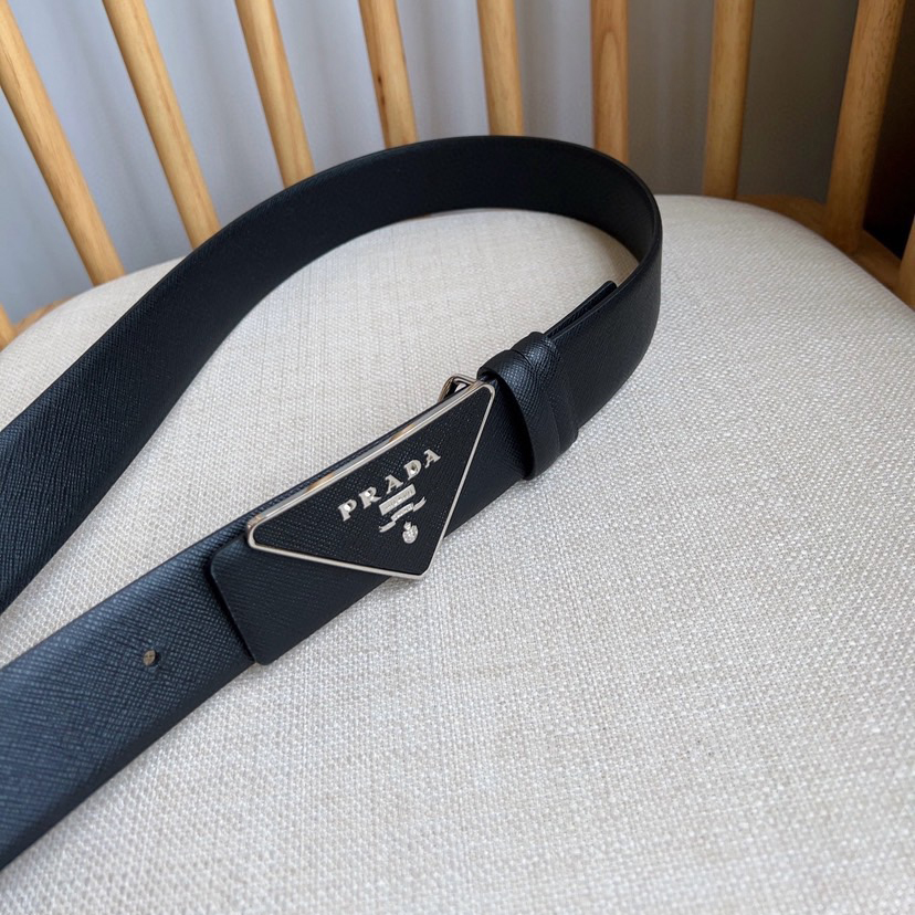 Prada Designer Belt Men Belts Women's Brand Belt Buckle Belt Is A Multifunctional Combination Accessory Series That Can Be Easily Paired With A Triangular Logo Through The Universal Simplicity Of Women And Men With A Width Of 3.5cm And With Box