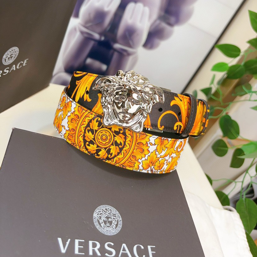 Versace Leather It Has A Thick Touch With Clear And Distinct Printing Patterns It Is A Fashionable And Classic Men's Belt A Designer Belt A Casual And Smooth Buckle Belt For Both Women And Men With A Width Of 4.0 Cm And With Box