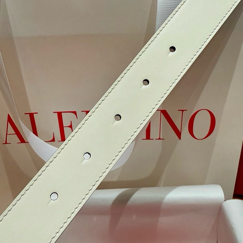 Valentino Belts For Women Designer Belt Womens Formal Smooth Buckle Woman Narrow Genuine Leather Golden Bronze Cowhide Design Thin Optional High Quality
