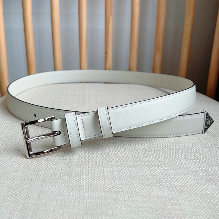 Prada Belts For Women Designer Belt Exudes A Simple Yet Exquisite Elegance The Enamel Coated Metal Triangle Logo At The Tip Showcases Its Iconic Design And Is An Ideal Accessory For Ada's Women's Ready To Wear Collection Measuring 2.5cm In Width