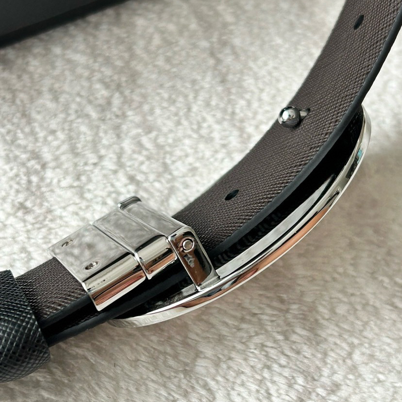 Prada Men's Business And Leisure Double Sided Belt Width 3.4cm Made Of Double Sided Saffiano Black With Coffee Head Leather Prada Logo Engraved In Elliptical Polished Steel Metal Buckle Contrasting Color Belt Loop Exquisite And Elegant