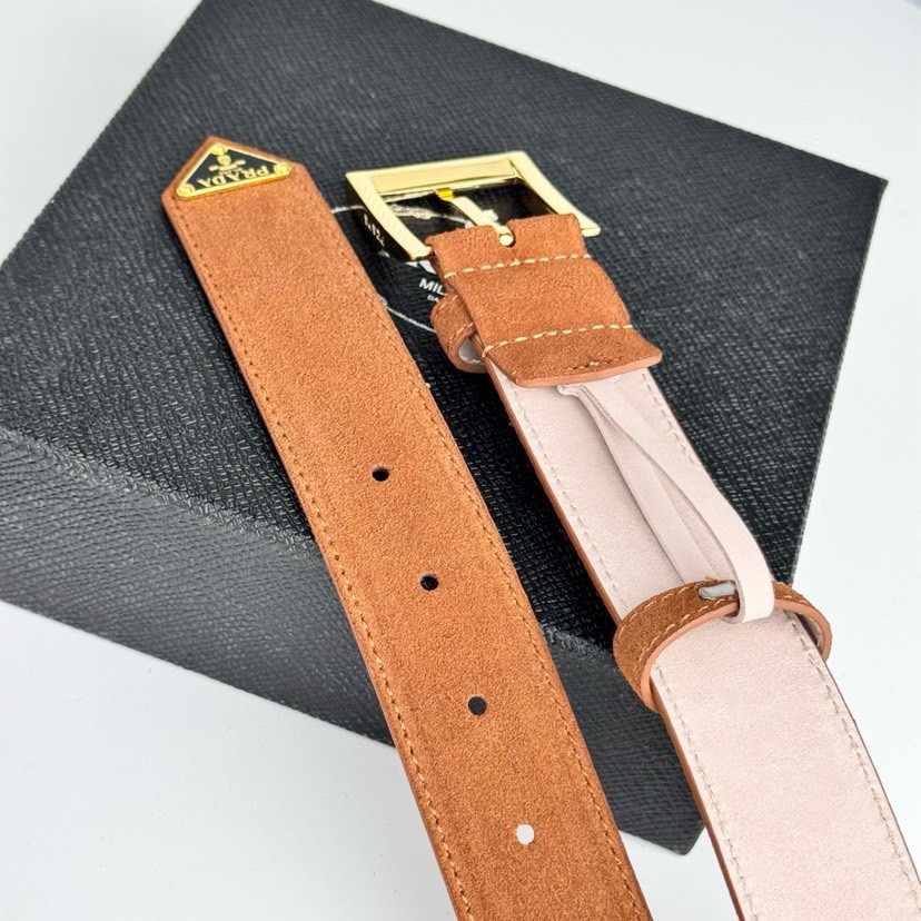 Prada Designer Belt Men Belts Women's Brand Belt The Gorgeous Suede Leather Belt Releases A Simple Yet Exquisite Enamel Metal Triangle Logo At The Tip Showcasing The Iconic Women And Men With A Width Of 3.5cm And With Box