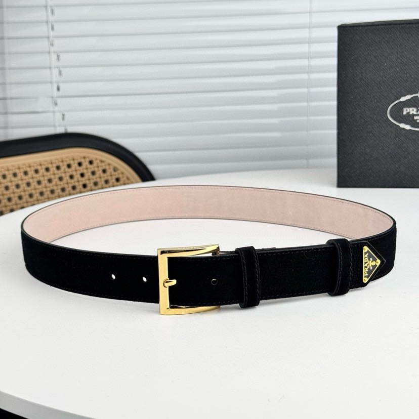 Prada Designer Belt Men Belts Women's Brand Belt The Gorgeous Suede Leather Belt Releases A Simple Yet Exquisite Enamel Metal Triangle Logo At The Tip Showcasing The Iconic Women And Men With A Width Of 3.5cm And With Box