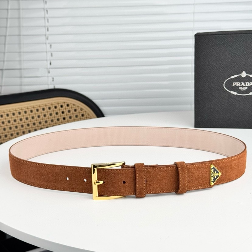 Prada Designer Belt Men Belts Women's Brand Belt The Gorgeous Suede Leather Belt Releases A Simple Yet Exquisite Enamel Metal Triangle Logo At The Tip Showcasing The Iconic Women And Men With A Width Of 3.5cm And With Box